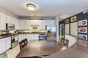 1 Itasca Pl, Itasca, IL 60143 - Photo 14