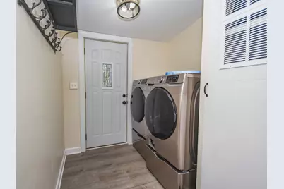 41561 N Sheridan Road #116, Zion, IL 60099 - Photo 10