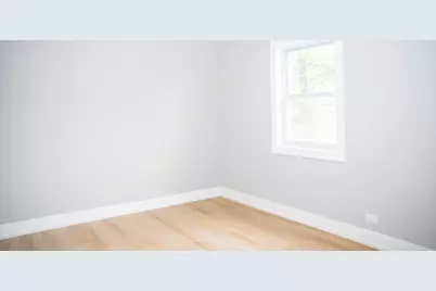 9737 S Merrill Avenue, Chicago, IL 60617 - Photo 12