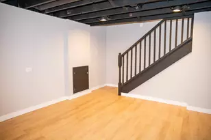 9737 S Merrill Ave, Chicago, IL 60617 - Photo 16