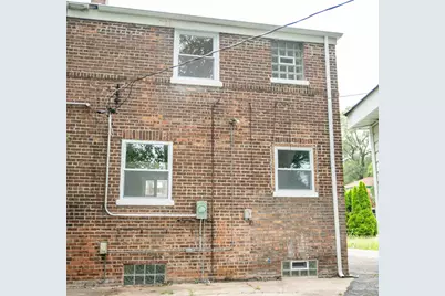 9737 S Merrill Avenue, Chicago, IL 60617 - Photo 4
