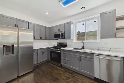 7919 S Ellis Avenue #3, Chicago, IL 60619 - Photo 6