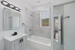 7919 S Ellis Ave, Chicago, IL 60619 - Photo 8
