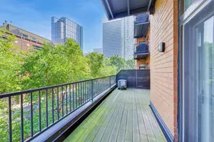 550 W Fulton St, Chicago, IL 60661 - Photo 32
