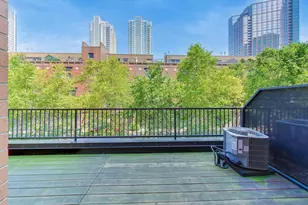 550 W Fulton St, Chicago, IL 60661 - Photo 34