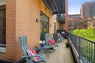 550 W Fulton St, Chicago, IL 60661 - Photo 30