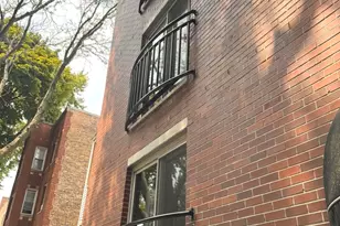 1942 W Melrose St, Chicago, IL 60657 - Photo 2
