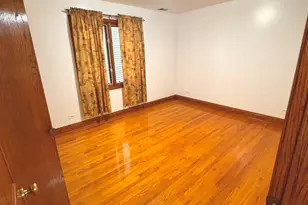 1942 W Melrose St, Chicago, IL 60657 - Photo 12
