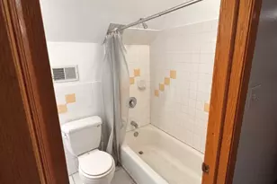 1942 W Melrose St, Chicago, IL 60657 - Photo 42