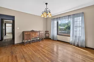229 S Grace St, Lombard, IL 60148 - Photo 6
