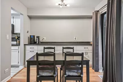 7353 Canterbury Place, Downers Grove, IL 60516 - Photo 6