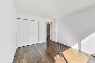 6000 N Winthrop Ave, Chicago, IL 60660 - Photo 14