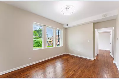 1908 W Marquette Road, Chicago, IL 60636 - Photo 4