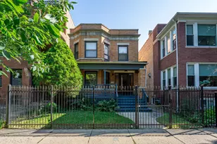1507 W Hollywood Ave, Chicago, IL 60660 - Photo 1