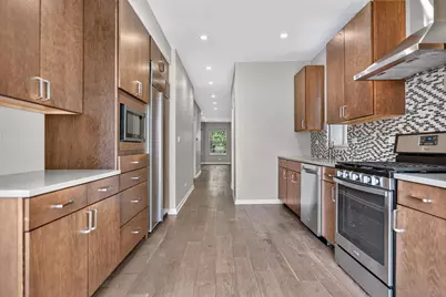 1507 W Hollywood Avenue, Chicago, IL 60660 - Photo 8