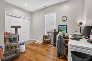 1507 W Hollywood Ave, Chicago, IL 60660 - Photo 32