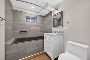 1507 W Hollywood Ave, Chicago, IL 60660 - Photo 22
