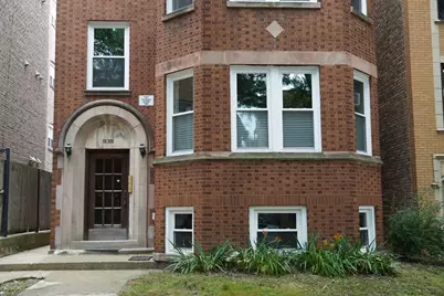 2051 W Arthur Avenue, Chicago, IL 60645 - Photo 2