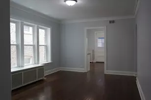 2051 W Arthur Ave, Chicago, IL 60645 - Photo 14