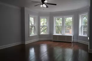 2051 W Arthur Ave, Chicago, IL 60645 - Photo 4