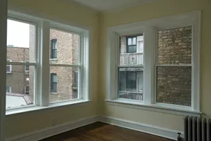 2051 W Arthur Ave, Chicago, IL 60645 - Photo 10