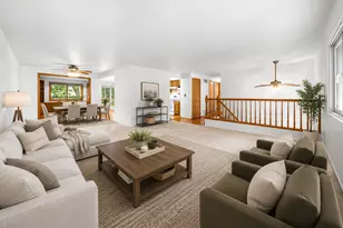 1129 Patricia Ct, Schaumburg, IL 60193 - Photo 2