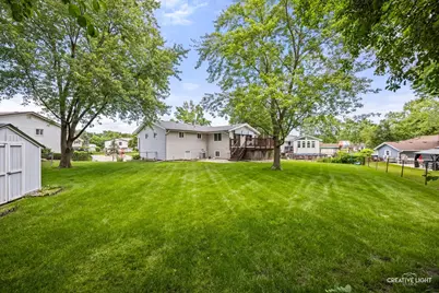 1129 Patricia Court, Schaumburg, IL 60193 - Photo 24