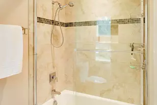 2302 Lisa Ct, Palatine, IL 60067 - Photo 28