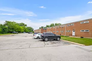539 N Pleasant Dr, Glenwood, IL 60425 - Photo 16