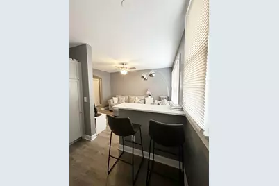 8010 S Honore Street #2, Chicago, IL 60620 - Photo 4