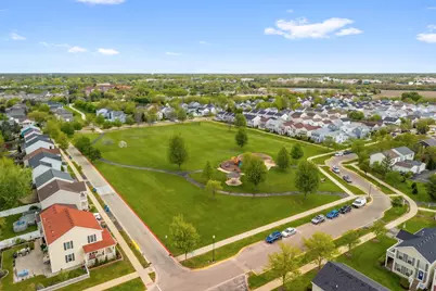 939 Four Seasons Boulevard, Aurora, IL 60504 - Photo 30