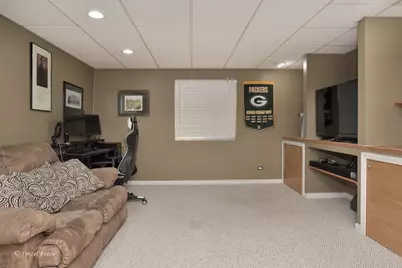 28807 Pilgrims Pass, Lakemoor, IL 60051 - Photo 18