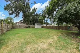 105 W Oak St, Coal City, IL 60416 - Photo 28