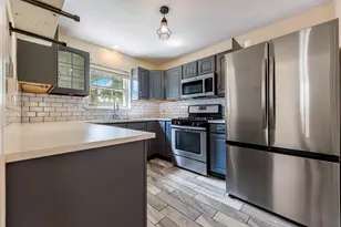 9146 S Oakley Ave, Chicago, IL 60643 - Photo 6