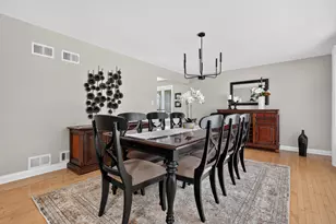 7453 Cashew Dr, Orland Park, IL 60462 - Photo 6