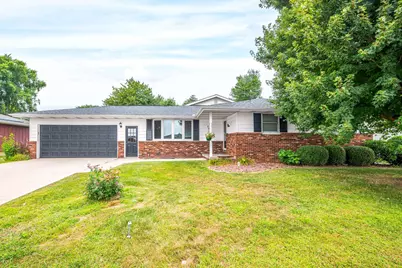 725 Taylor Street, Morton, IL 61550 - Photo 1