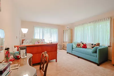 9 Camelot Drive, Oak Brook, IL 60523 - Photo 16