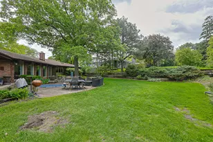 9 Camelot Dr, Oak Brook, IL 60523 - Photo 36