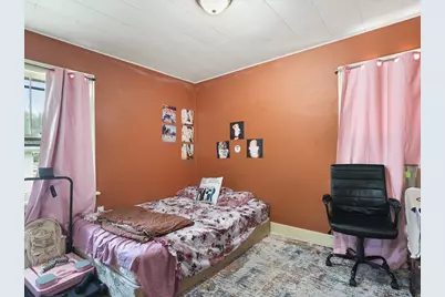 1247 W Logan Street, Freeport, IL 61032 - Photo 16