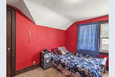 1247 W Logan Street, Freeport, IL 61032 - Photo 20