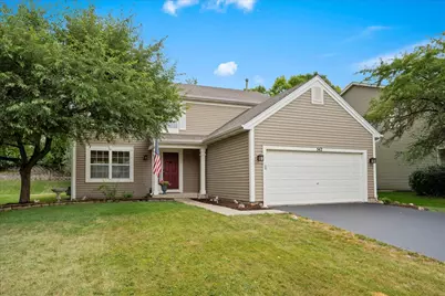542 Waterford Lane, South Elgin, IL 60177 - Photo 2