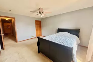 8000 Primrose Pl, Poplar Grove, IL 61065 - Photo 18