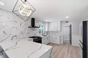 9221 S 49th Ct, Oak Lawn, IL 60453 - Photo 8