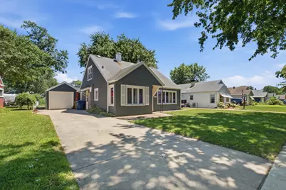 9221 S 49th Court, Oak Lawn, IL 60453 - Photo 2