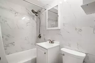 3037 W Montrose Ave, Chicago, IL 60618 - Photo 18