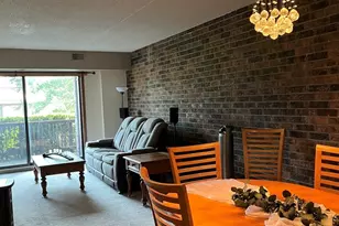 1500 Woodbridge Rd, Joliet, IL 60436 - Photo 2