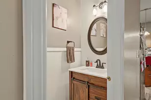 11323 Glenbrook Cir, Plainfield, IL 60585 - Photo 16