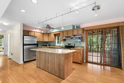 38690 N Boulevard View Avenue, Wadsworth, IL 60083 - Photo 10