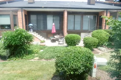 19W270 Governors Trail, Oak Brook, IL 60523 - Photo 8
