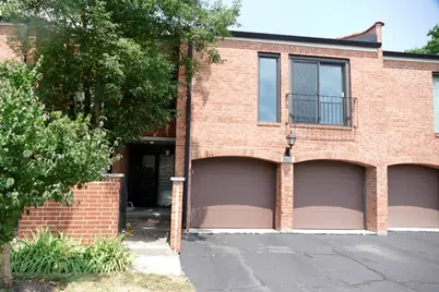 19W270 Governors Trail, Oak Brook, IL 60523 - Photo 1